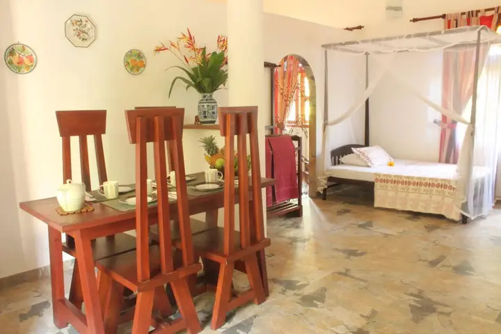 Унаватуна: Dionis Villa