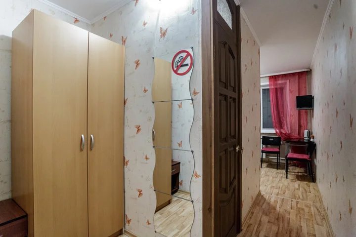 Новокузнецк: Апартаменты 1-комнатная Квартира Кирова 60