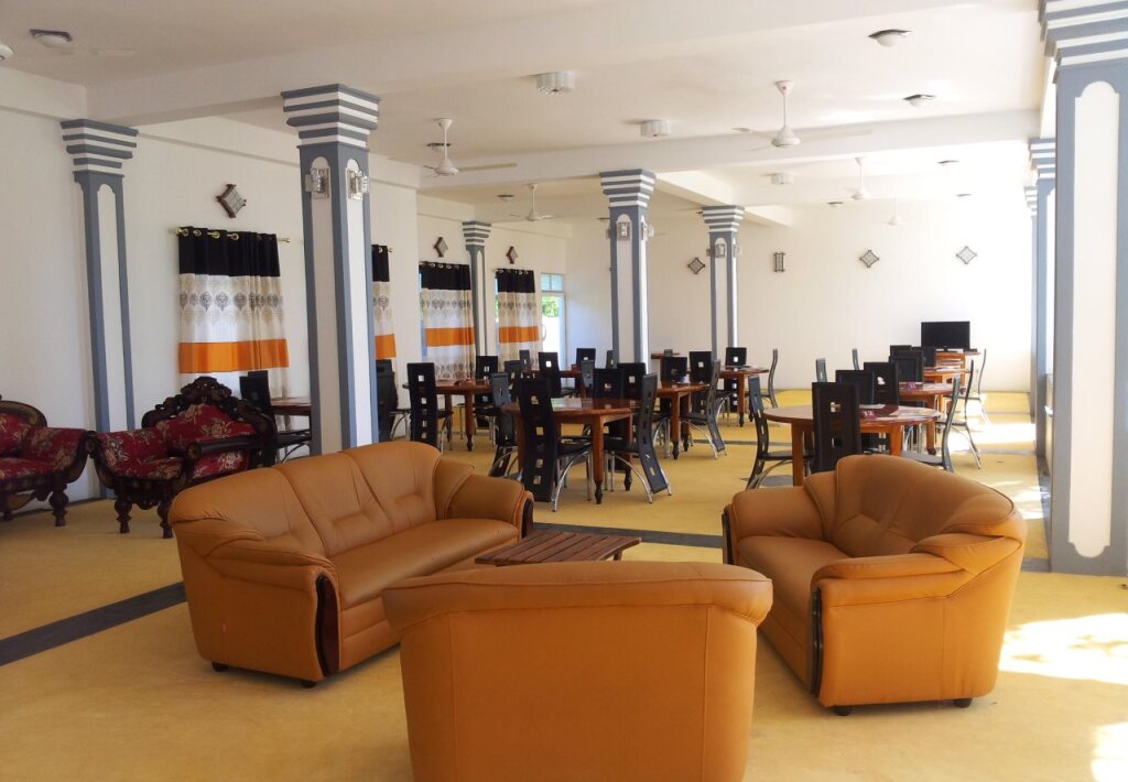 Тиссамахарама: Peacock Reach Hotel