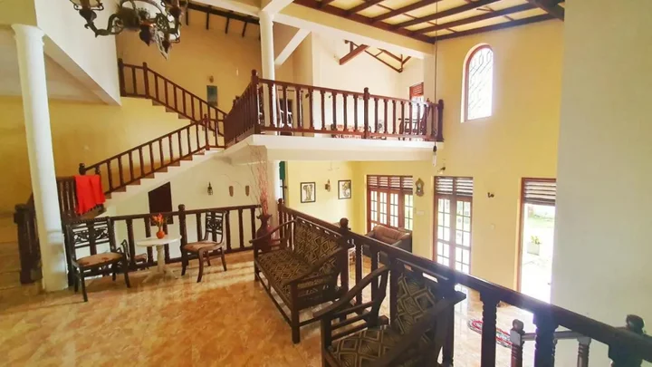 Мирисса: Hill House