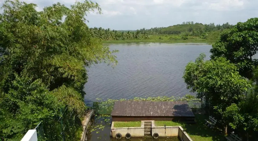 Панадура: Aarya Villa Bolgoda