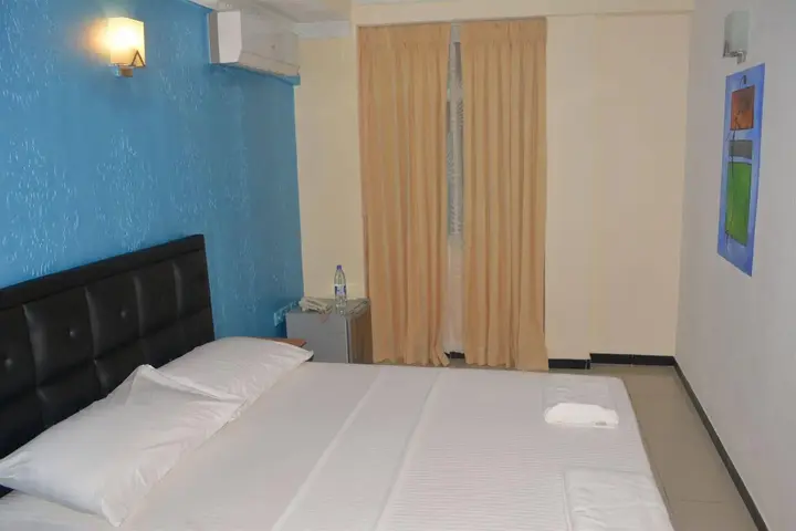 Коломбо: Saasha City Hotel