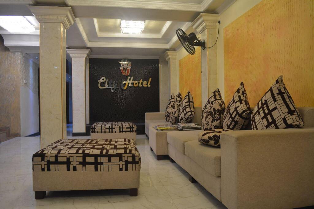 Коломбо: Saasha City Hotel