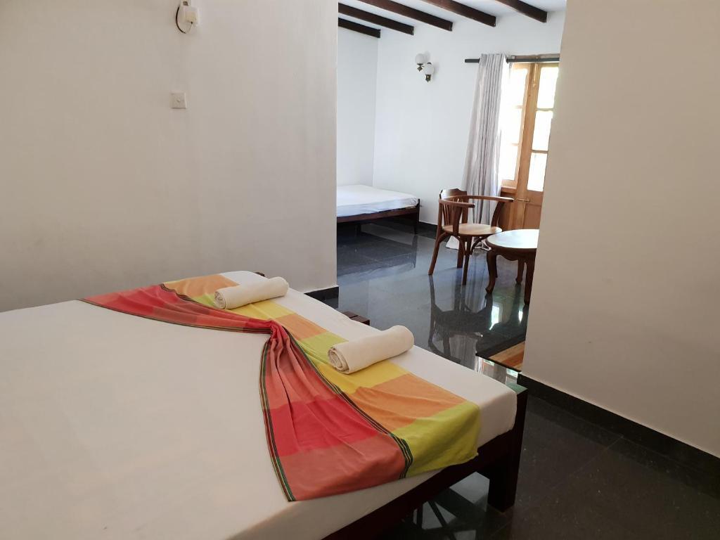 Thiranagama Beach Hotel — фото 1