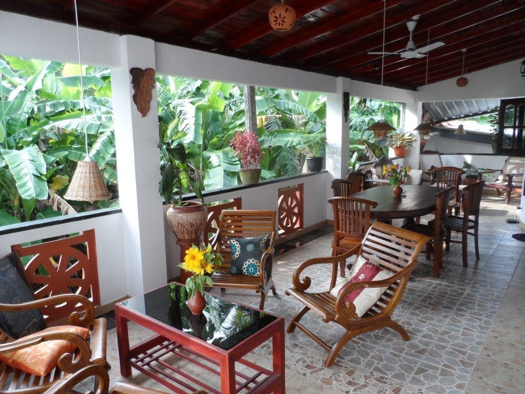 Унаватуна: Nirmala Guest House By Tourist House