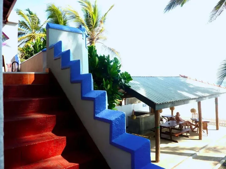 Хиккадува: Blue Ocean Villa