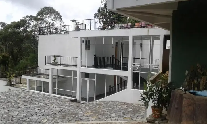 Элла: Hotel Alta Vista