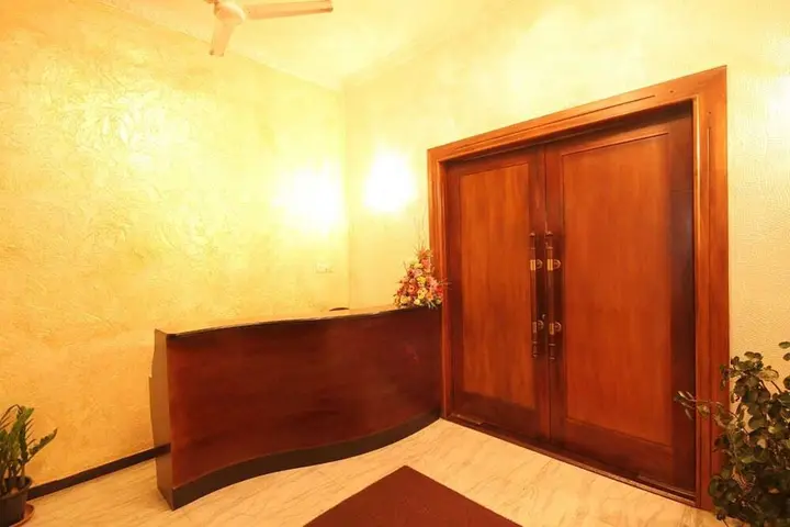 Негомбо: Sanoreech Hotel