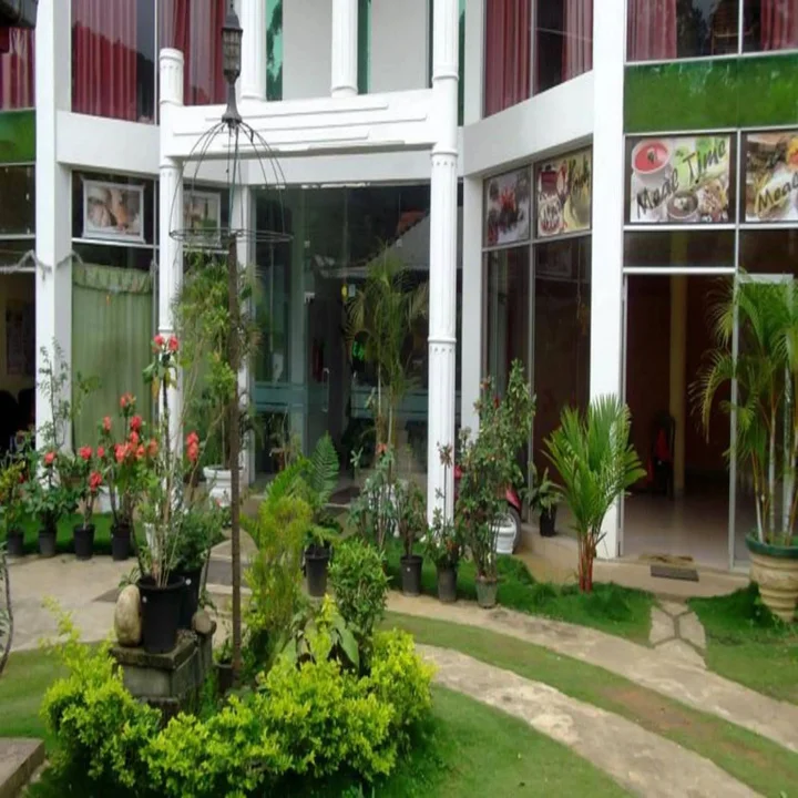 Элла: Pasla Hotel