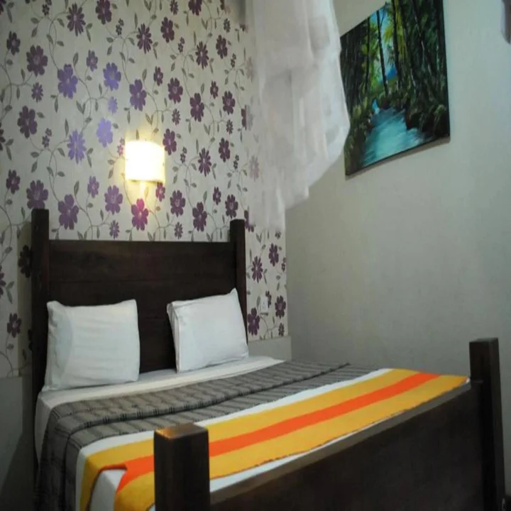 Элла: Pasla Hotel
