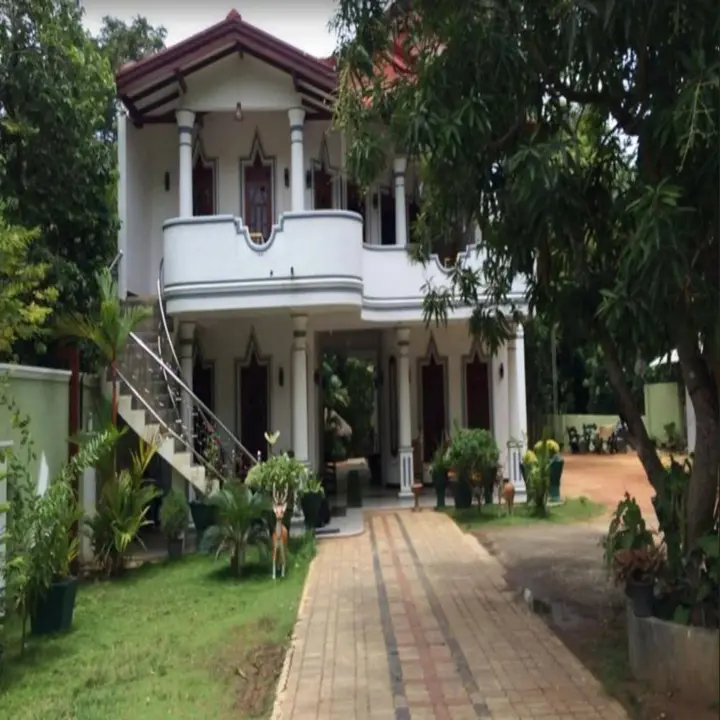 Киринда: Yala Hotel River Front