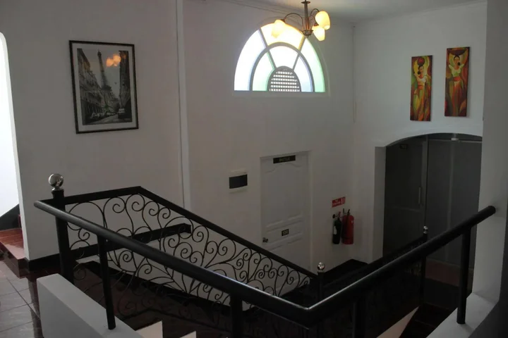 Канди: Hotel Kanda Uda