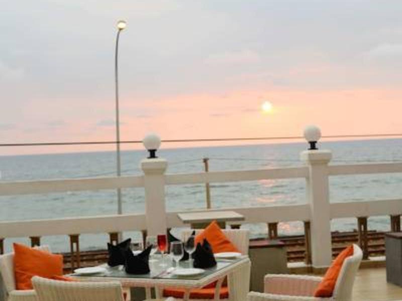 Коломбо: Lazaani Hotel & Restaurant