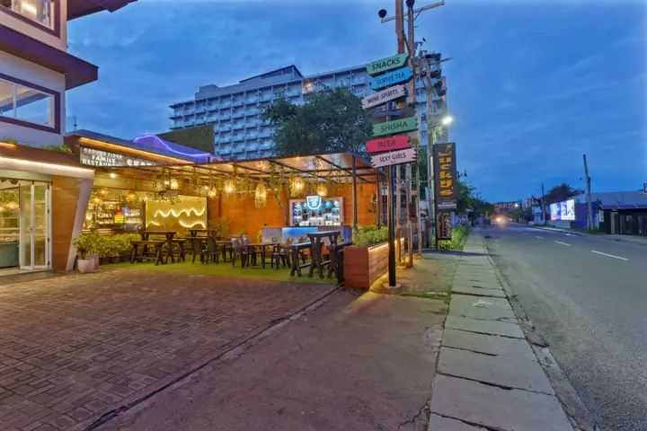 carousel image 3