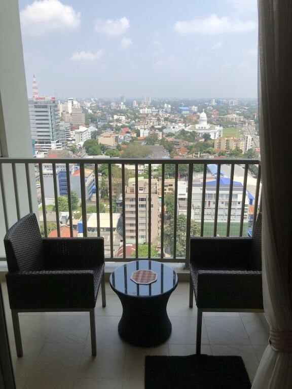 Коломбо: Onthree20 Residencies 2 Room 3 Bed Apartment