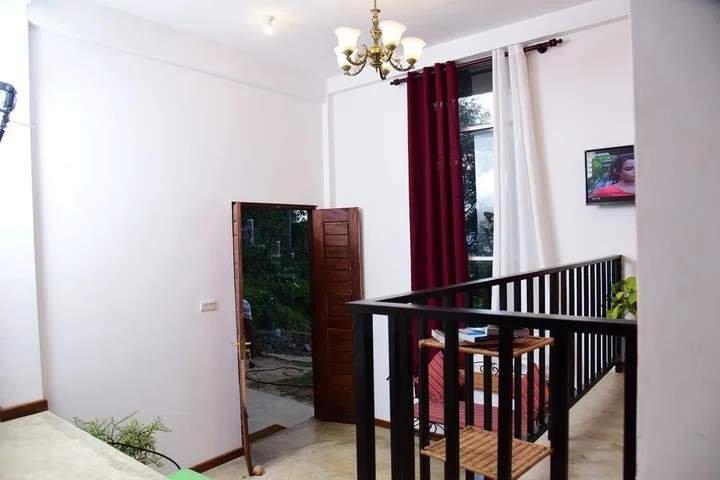 Канди: Kandy Hill Villa