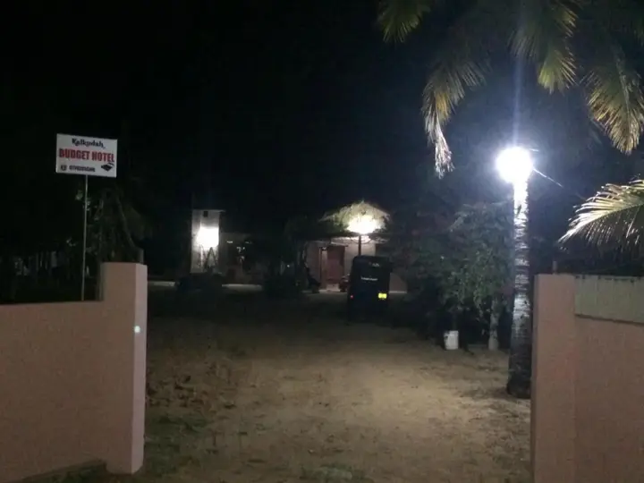Калкудах: Kalkudah Budget Hotel