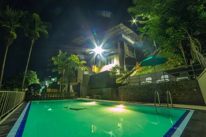 Канди: Range Hotel Kandy