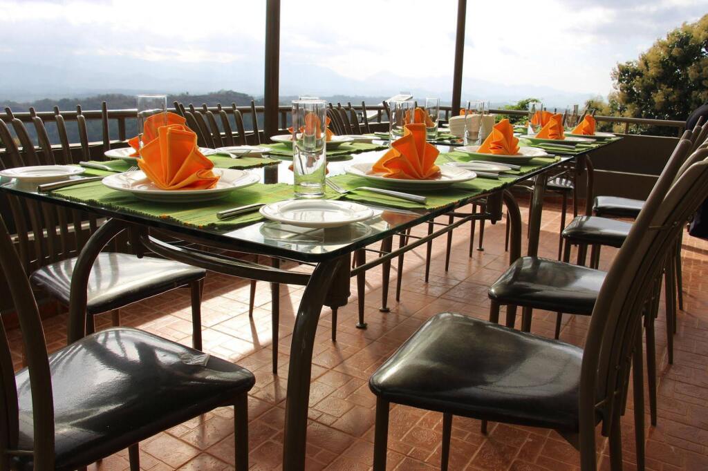 Канди: Range Hotel Kandy