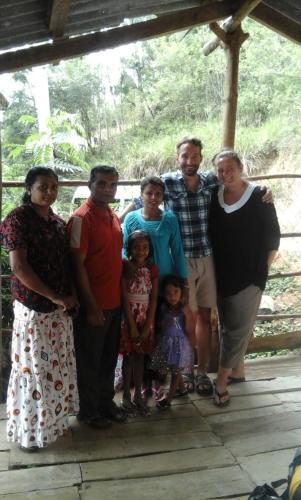 Элла: Rawanas Home stay