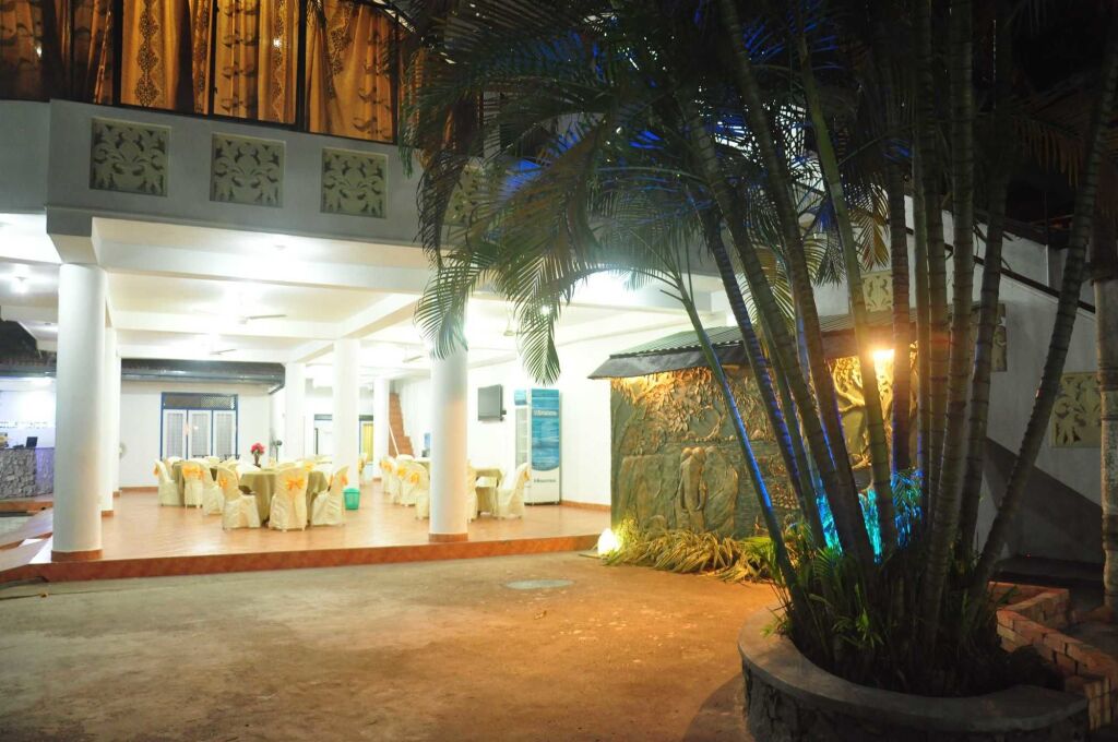 carousel image 1