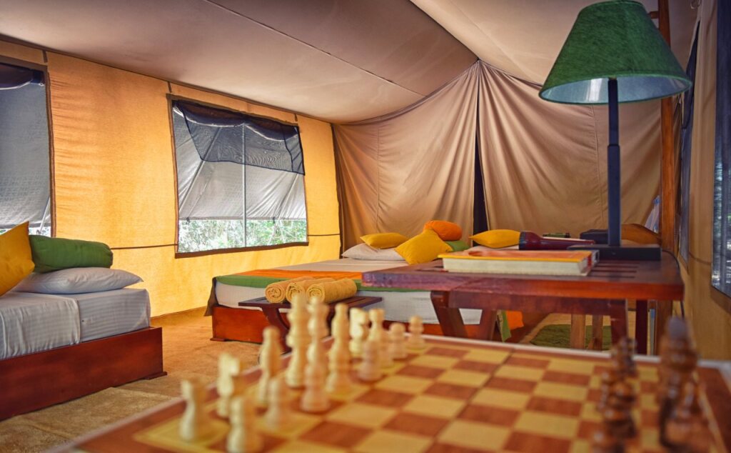 Киринда: Wilderness Camping Yala