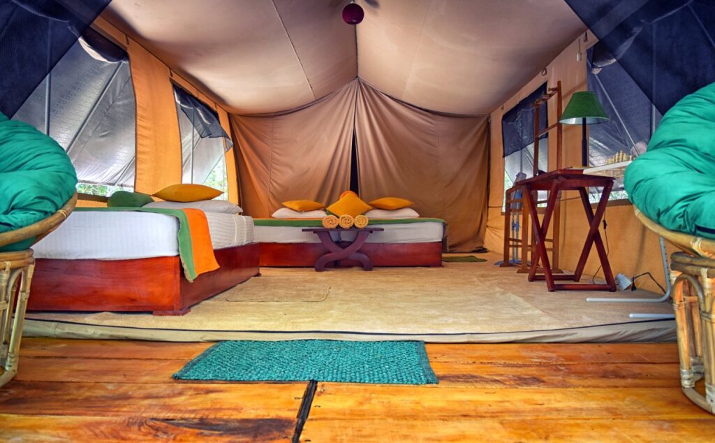 Киринда: Wilderness Camping Yala