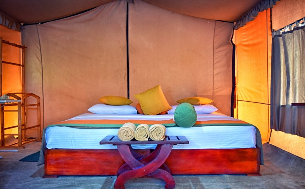 Киринда: Wilderness Camping Yala