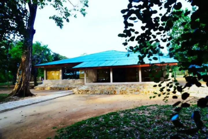 Киринда: Yala Crocodile Park