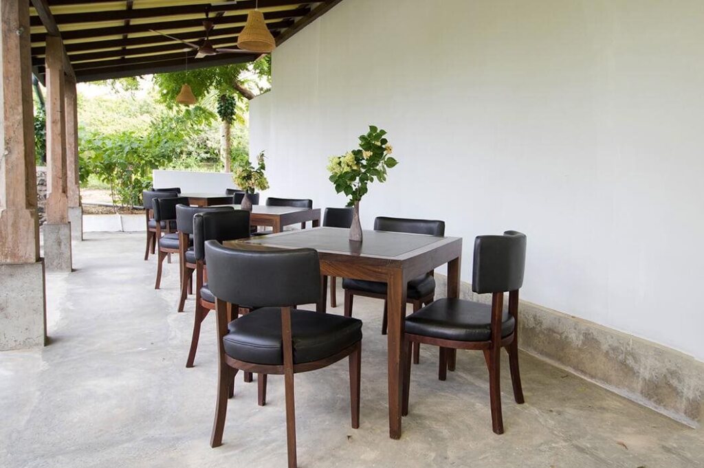 Киринда: Kirinda Lodge by Ceilao Villas