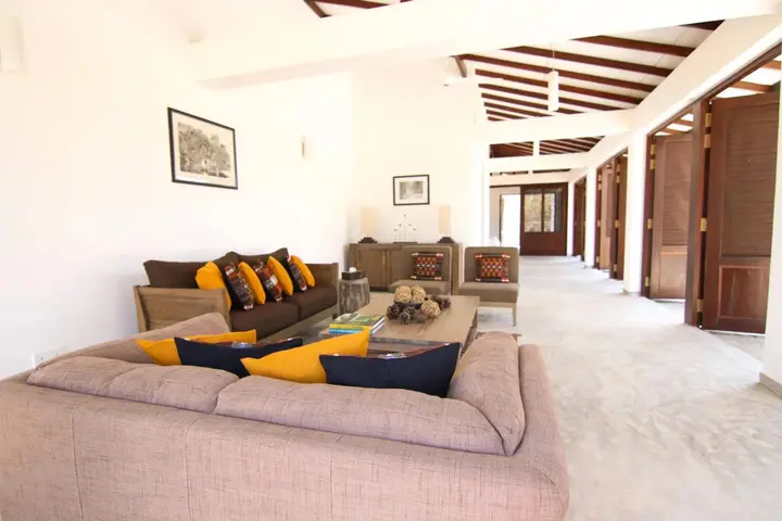Киринда: Kirinda Lodge by Ceilao Villas