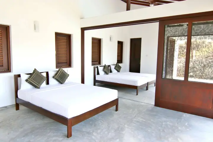 Киринда: Kirinda Lodge by Ceilao Villas