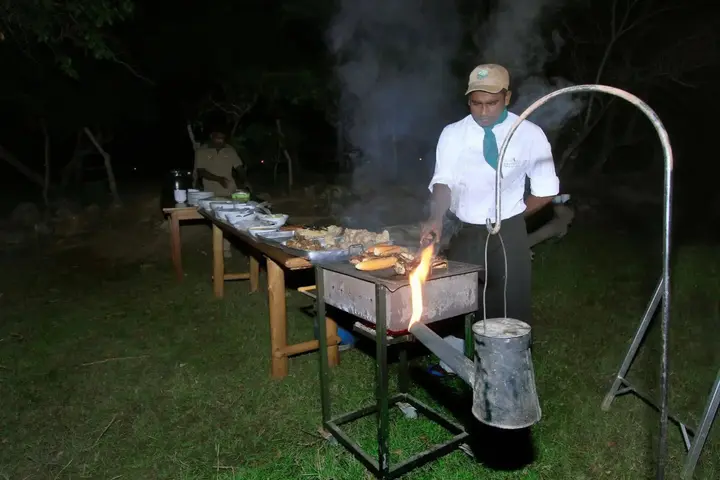 Киринда: The Yala Camping