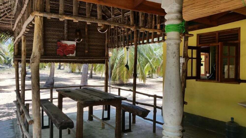 Койявади: Alankuda Beach Resort