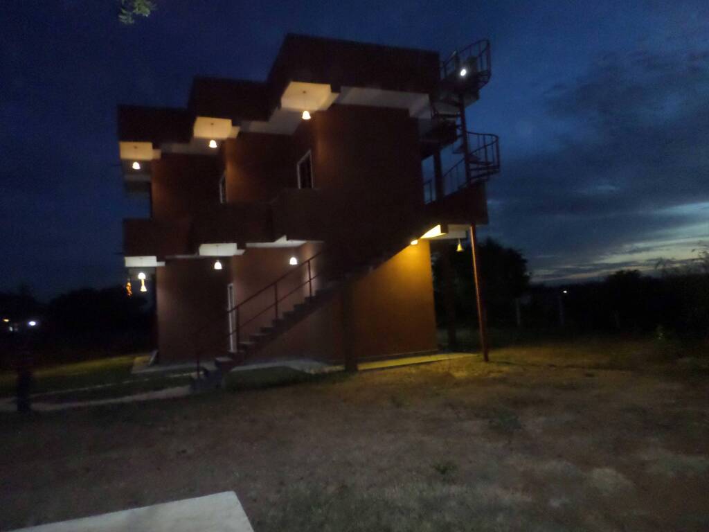 Киринда: Crazy Peacock Holiday Resort