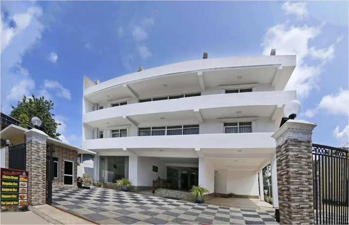 Катунаяке: Ronaka Hotel