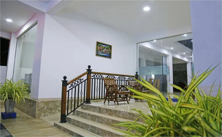 Катунаяке: Ronaka Hotel