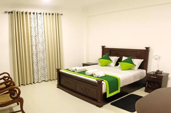 Катунаяке: Ronaka Hotel