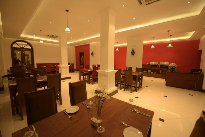 Коломбо: Hotel Nippon Colombo