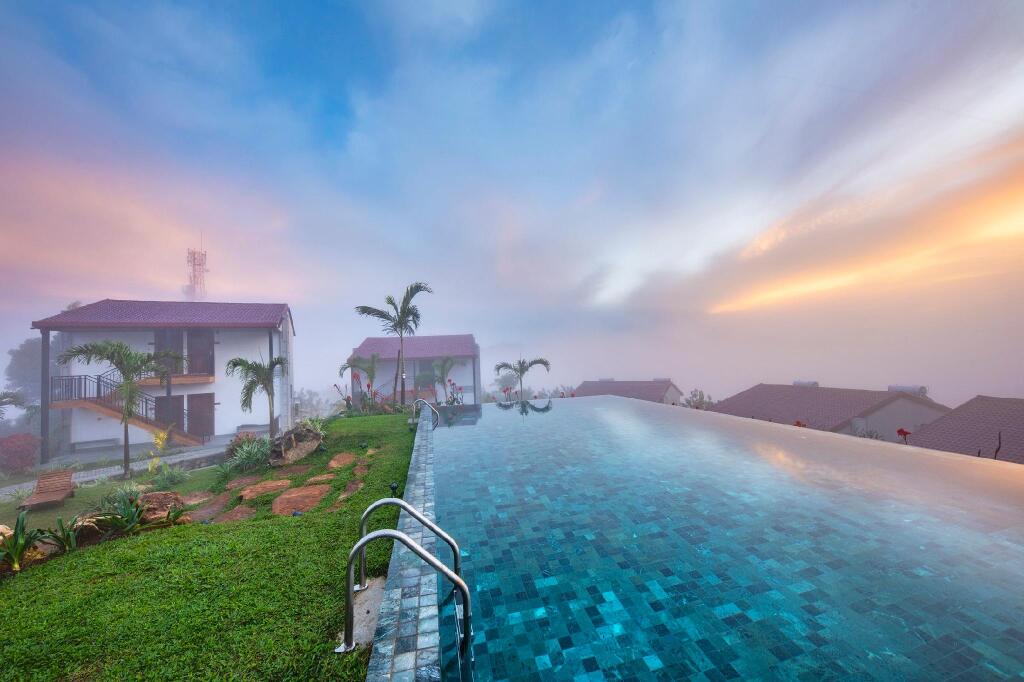Канди: FOX Resorts Kandy