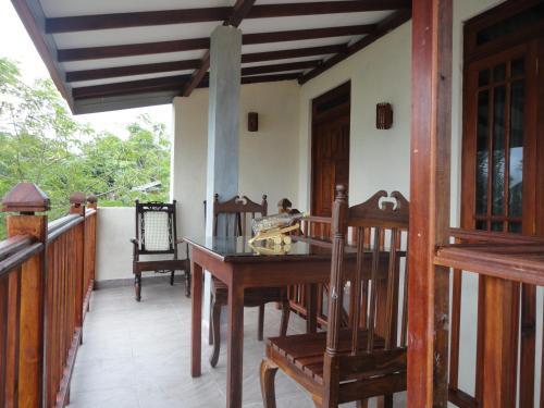 Бентота: Sapara River Inn