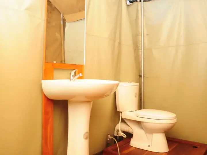 Киринда: Yala Bear Safari Camp Tents