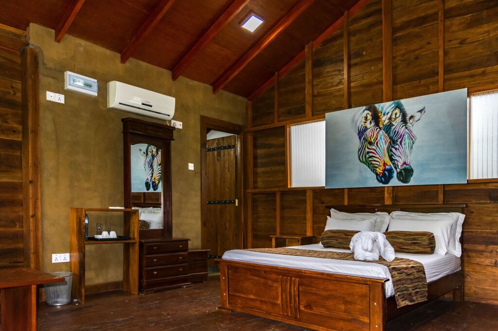 Канди: Kandy Cabana Eco Resort