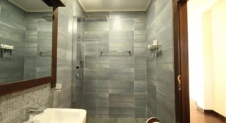 Унаватуна: Saffron Hotel