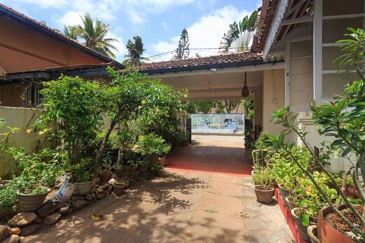 Гора Lavinia: Charming Homestay by The Beach