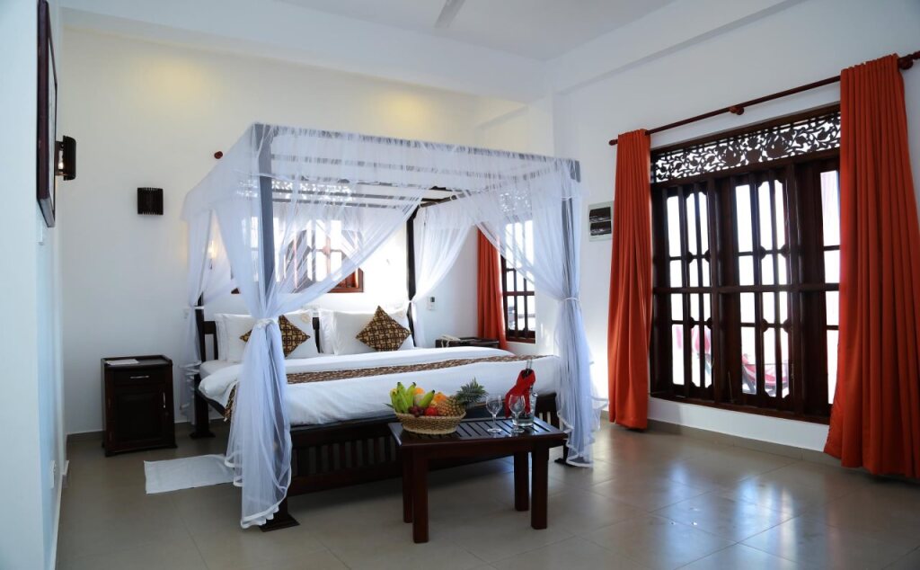 Ахангама: Hotel Sanmark