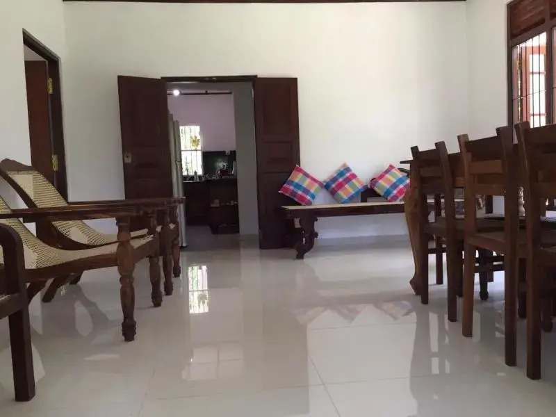 Унаватуна: Neverbeen to Kumudini's Villa