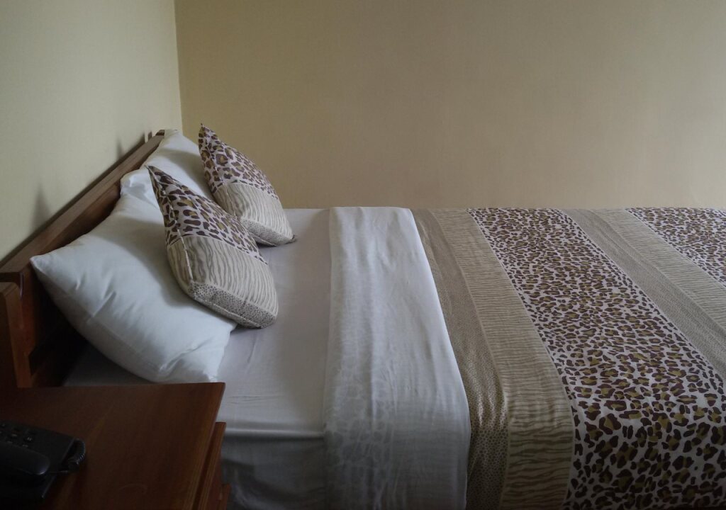 Канди: Michaels Lodge