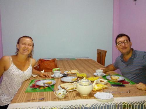 Канди: Shrine Inn