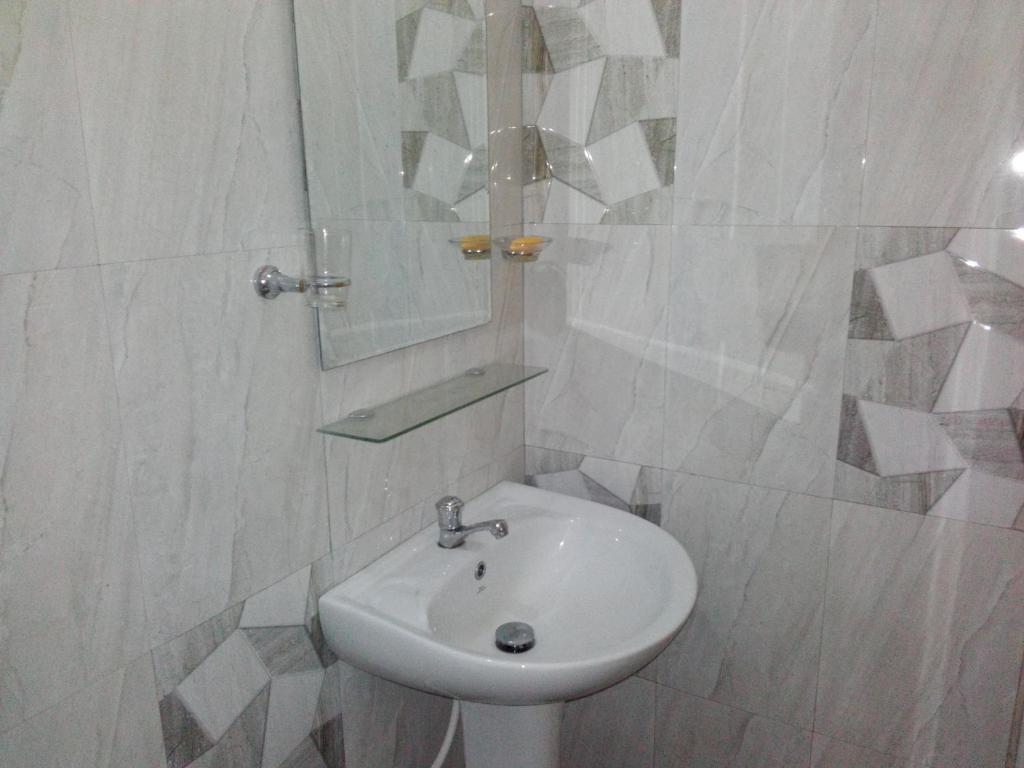 Анурадхапура: Diyawara Home Stay